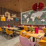 Hampton By Hilton Airport Hotel Wrocław