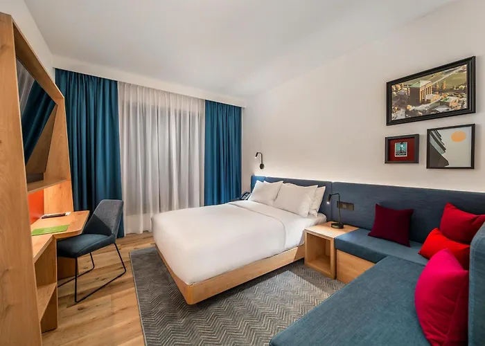 ホテル Hampton By Hilton Airport