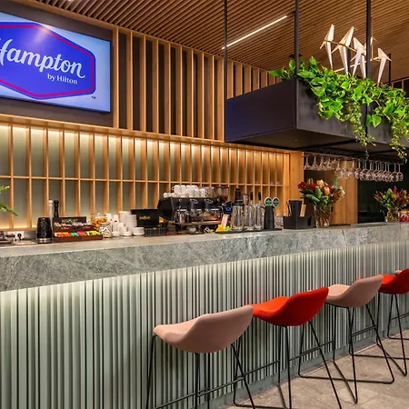 Hampton By Hilton Airport Hotel Wrocław