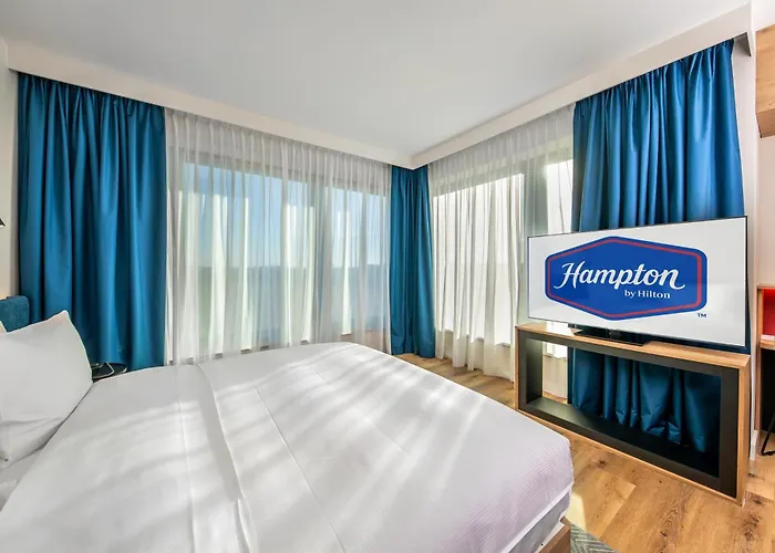 Hampton By Hilton Airport ורוצלב